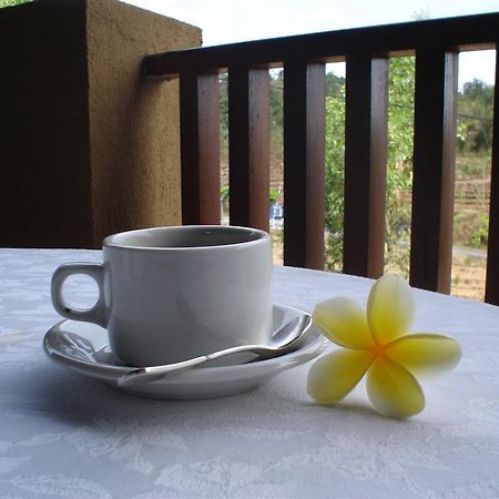 Swaloh Resort & Spa Kalangbret ภายนอก รูปภาพ
