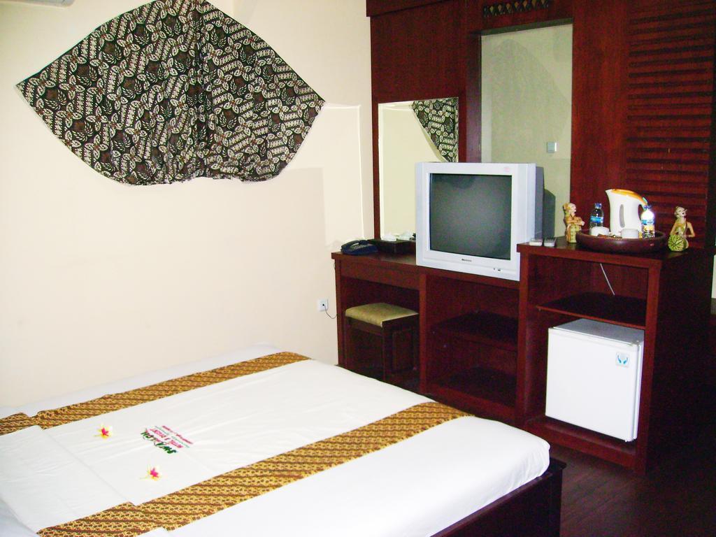 Swaloh Resort & Spa Kalangbret ภายนอก รูปภาพ