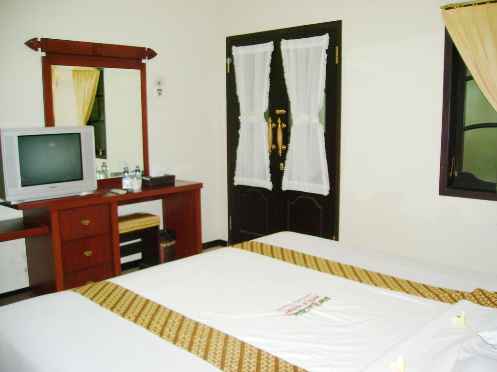 Swaloh Resort & Spa Kalangbret ห้อง รูปภาพ