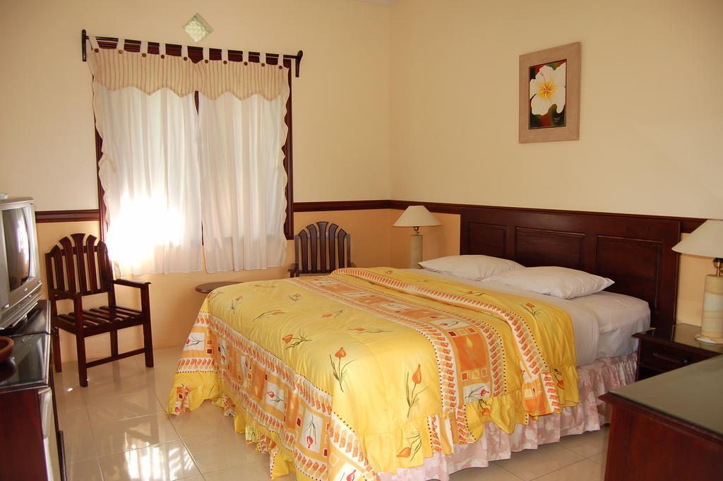 Swaloh Resort & Spa Kalangbret ห้อง รูปภาพ